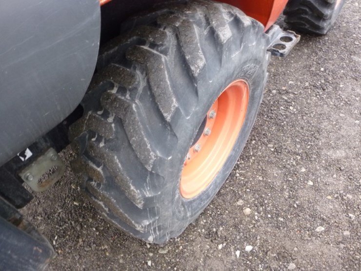 kubota-r430-image-19