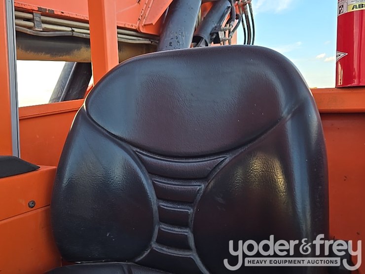 2016-sky-trak-8042-image-113