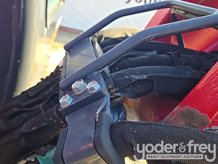 2022-yanmar-vio80-image-47