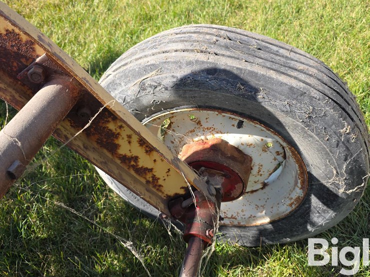 new-holland-s55-image-18