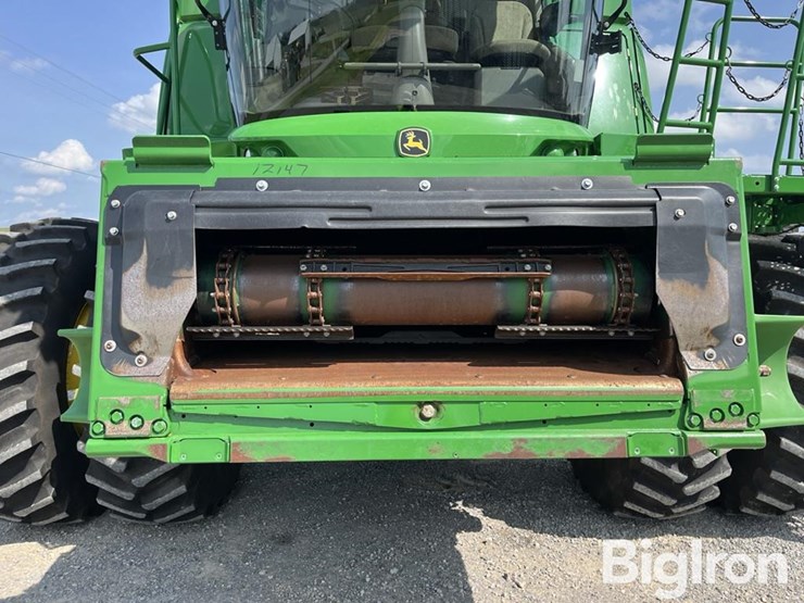 2024-john-deere-s780-image-12