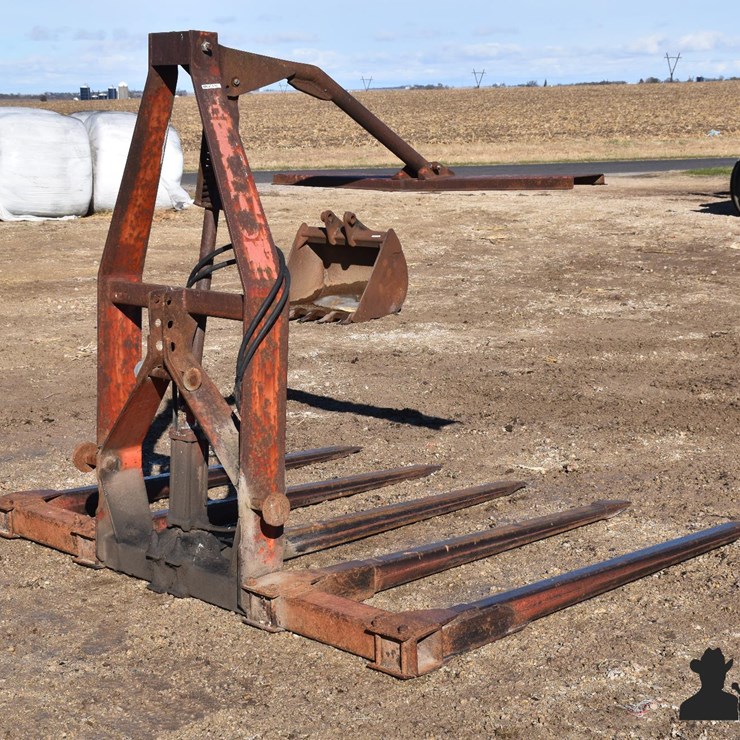 Heston 3-Pt Bale Mover