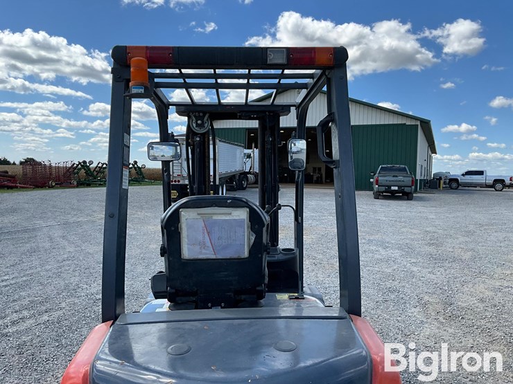 toyota-8fdu25-image-16