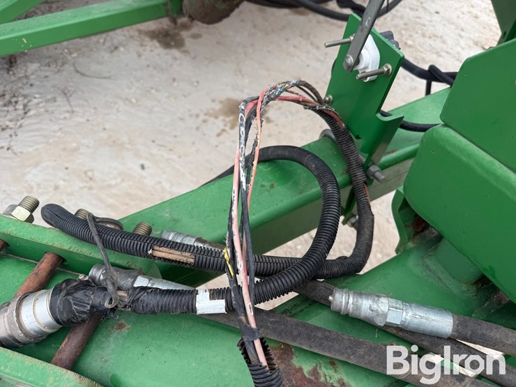 2009-john-deere-1870-image-11