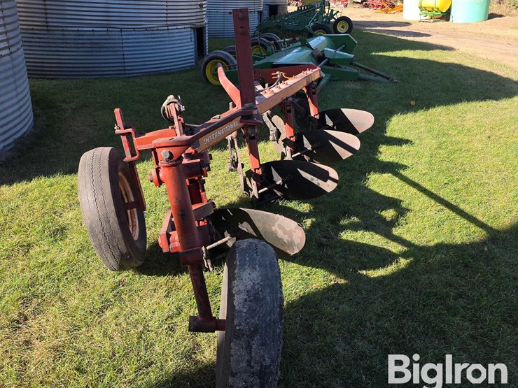 international-510-image-6