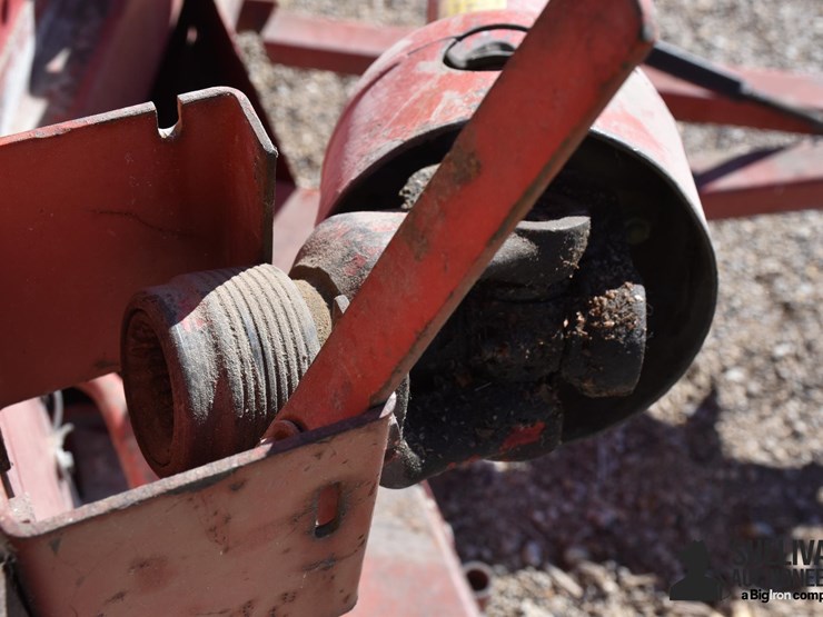 gehl-fb1580-pull-type-forage-blower-image-19