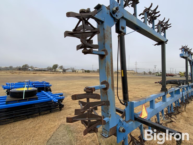 sam-steven’s-18r40-sandfighter-image-17