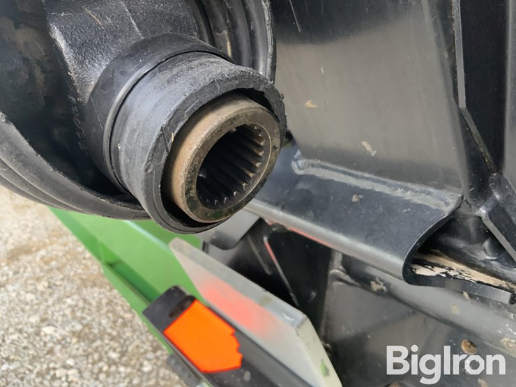 2015-macdon-40'-flex-draper-head-image-17