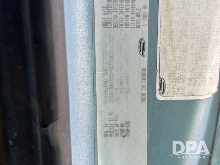 2000-caterpillar-10-image-82