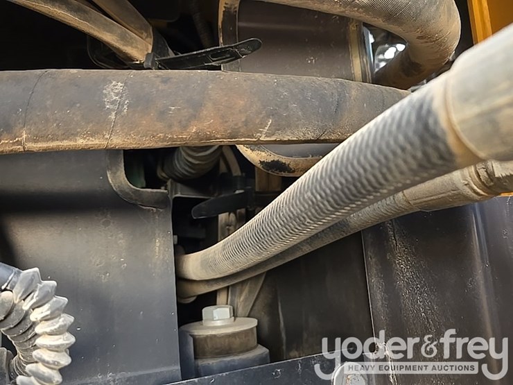 2019-volvo-ec200el-image-91