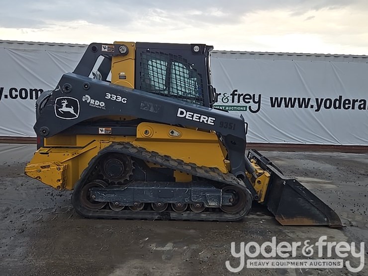 2020-deere-333g-image-6