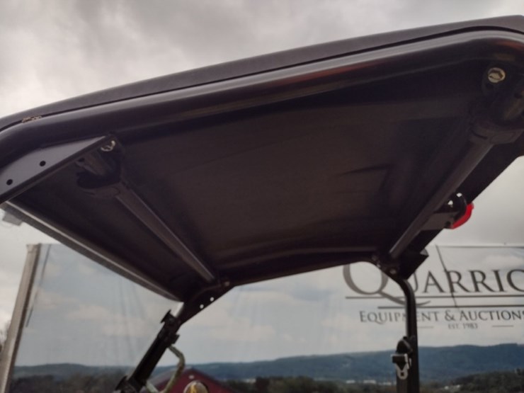 john-deere-gator-image-10