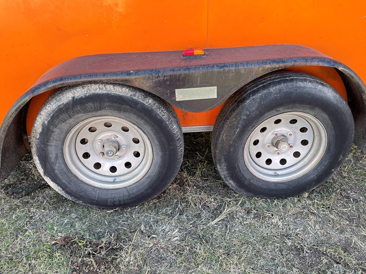 #6230-•-2017-ameritrail-enclosed-cargo-trailer-(trailer-#09103)-(has-tx-title)-image-8