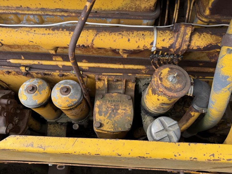 caterpillar-d8h-image-32