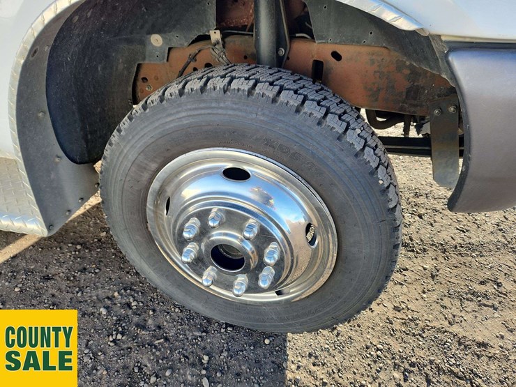 2000-ford-f550-sd-image-13