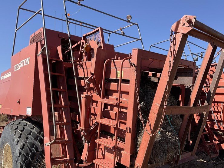 hesston-4800-image-7
