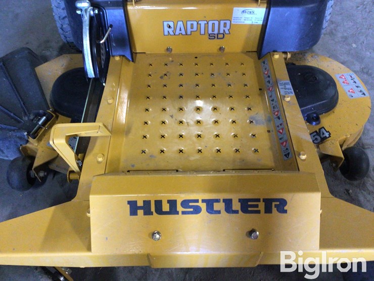 hustler-935833-lawnmower-image-9