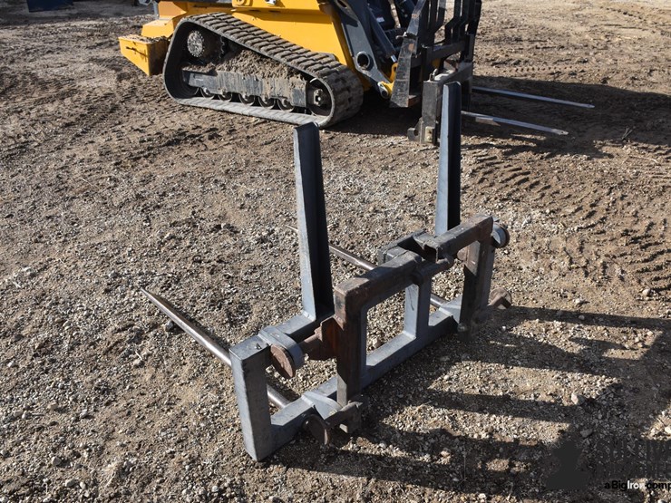 bale-spear-attachment-image-6