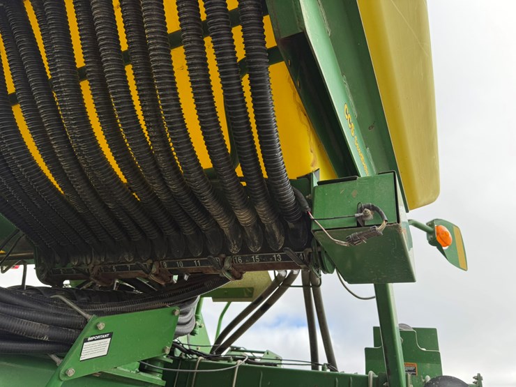 john-deere-1790-image-19