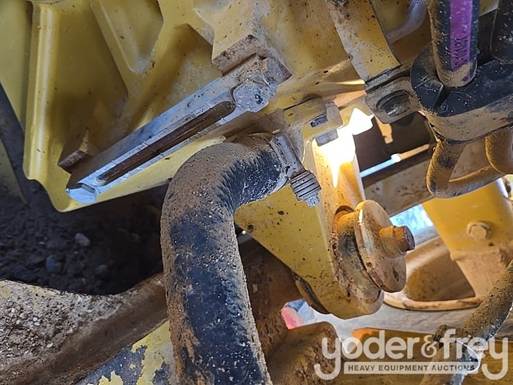 2016-caterpillar-950m-image-62