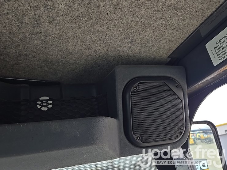 2017-deere-872g-image-157