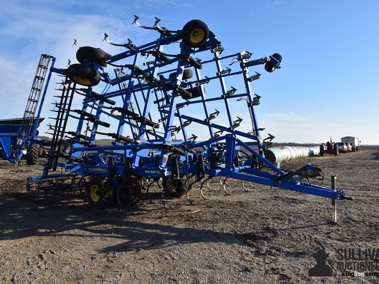 2014-landoll-9630-image-3