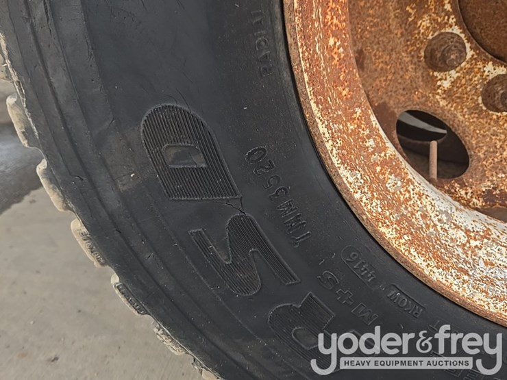 2015-international-4300-sba-image-33