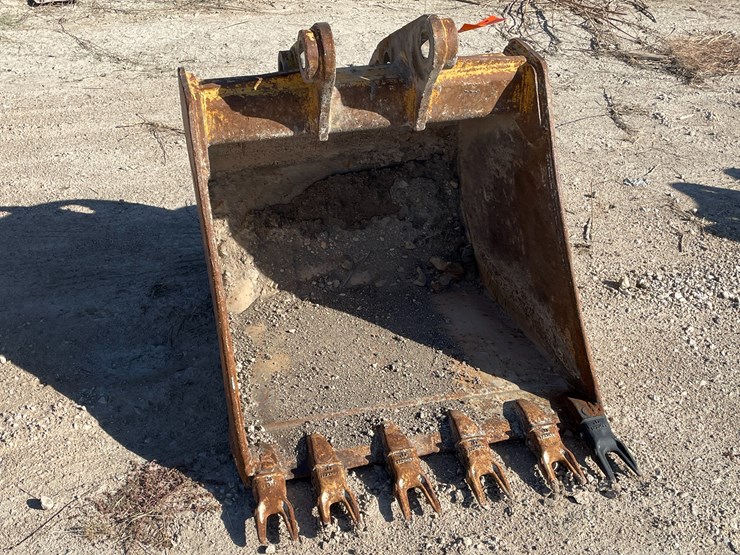 #6338-•-excavator-bucket-image-2