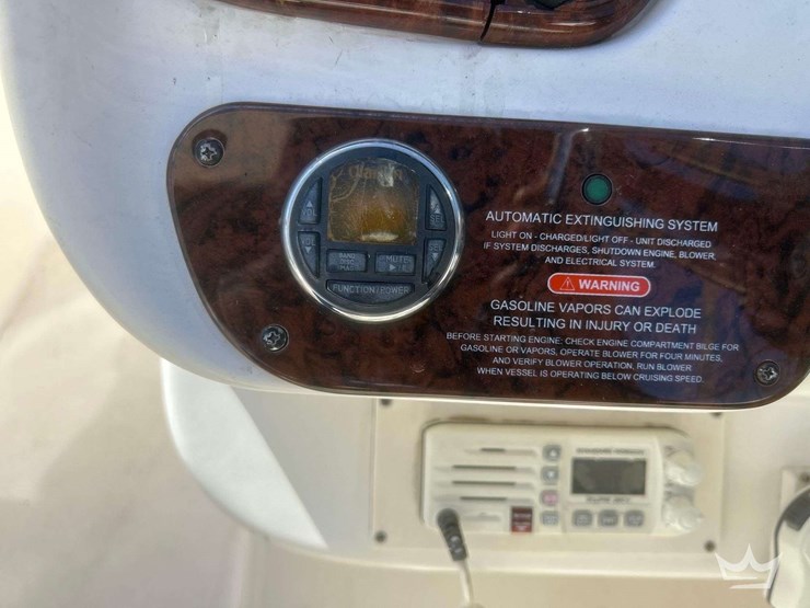 2003-sea-ray-slx-29'-image-21