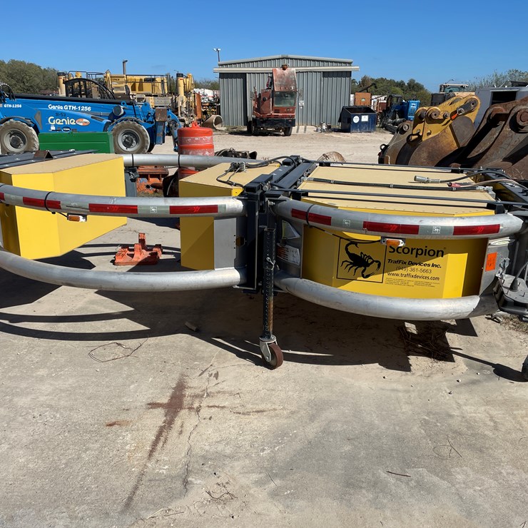 #6347 • Scorpion Crash Attenuator