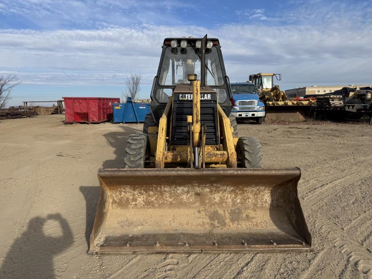 caterpillar-416b-image-8