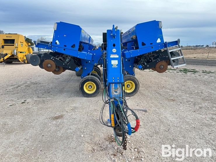 2018-landoll-5540-50x10-image-2