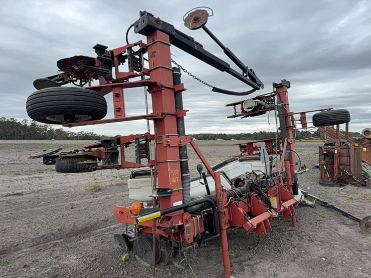 agco-white-8700-image-15