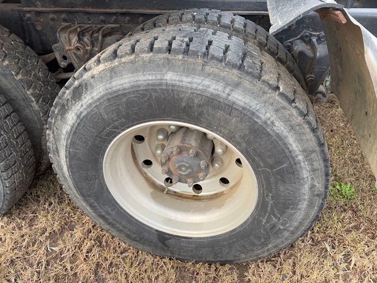 1990-cummins-m11-image-13