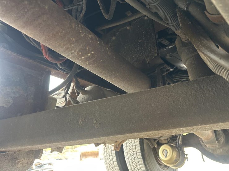 2004-caterpillar-3126-image-69