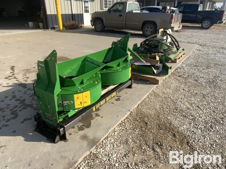 2022-john-deere-s670-image-3