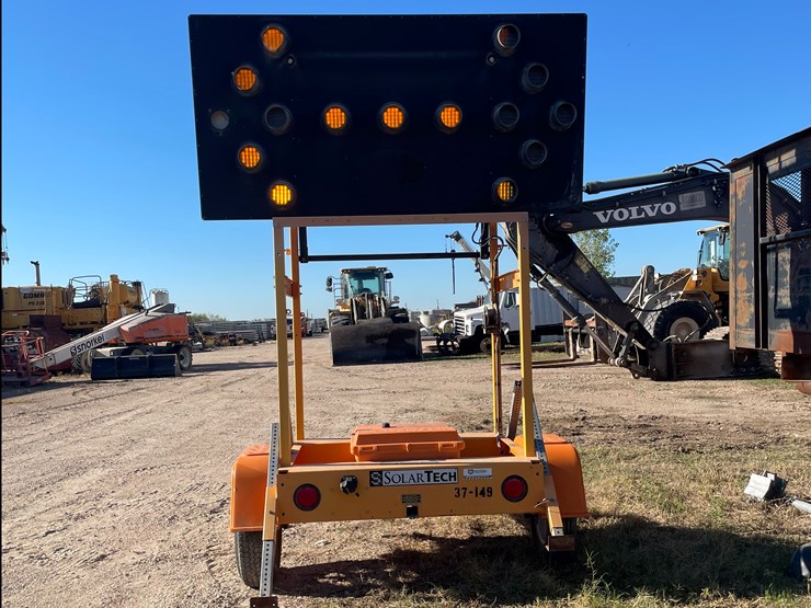 #6310-•-2018-solar-tech-arrow-board-(trailer-#37149),-(no-title)-image-2