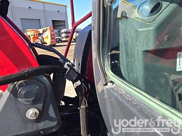 2022-yanmar-vio80-image-42