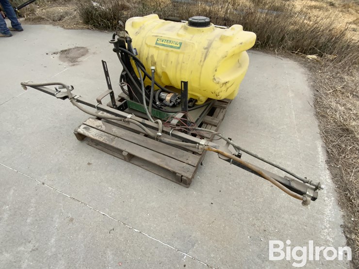 schaben-utv-sprayer-image-11