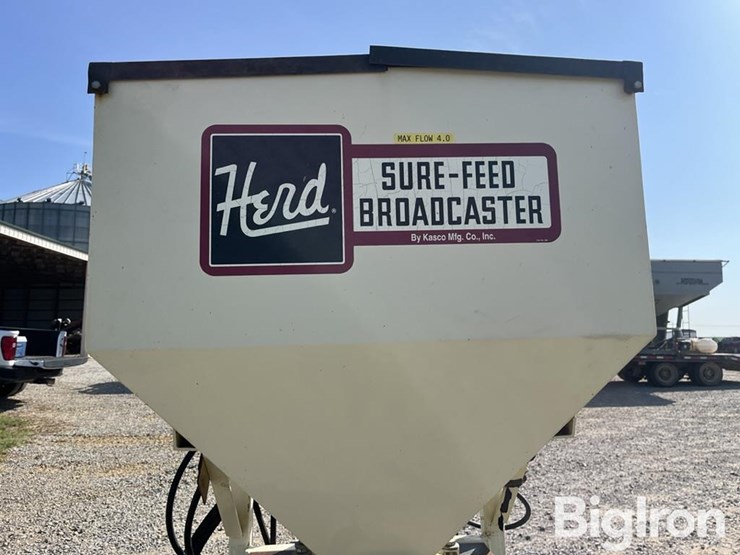 kasco-herd-sure-feed-3pt.-broadcast-seeder-image-16