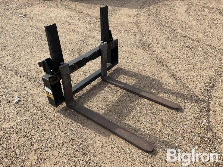 2015-massey-ferguson-pf42-fork-lift-attachment-image-3