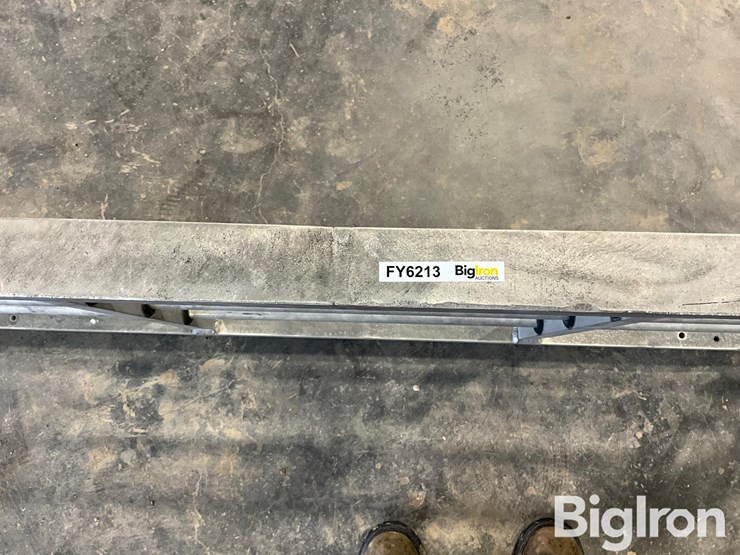 aluminum-headache-rack-off-chevy-truck-image-14