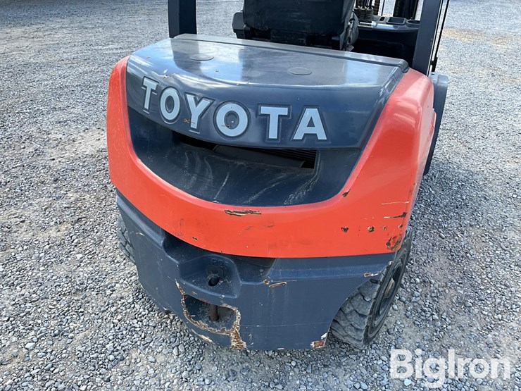 toyota-8fdu25-image-15