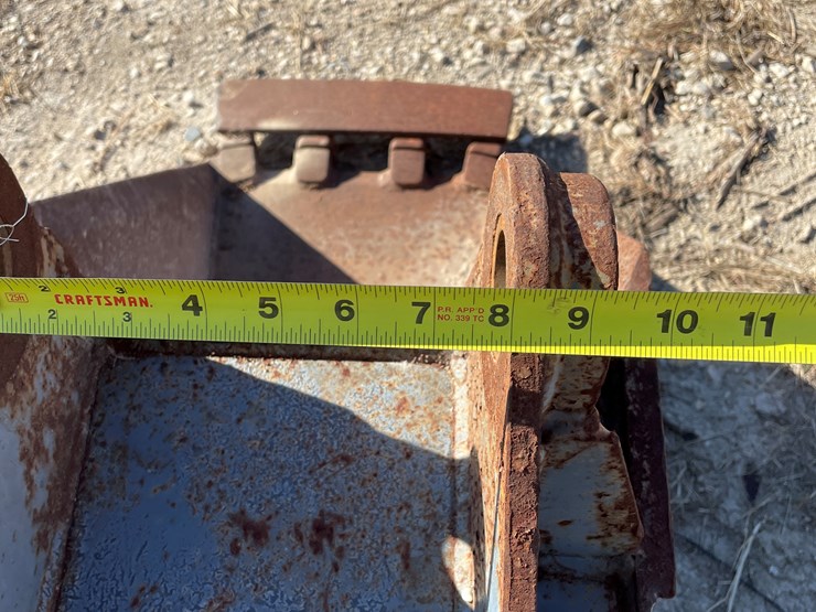 #6335-•-excavator-bucket-image-7