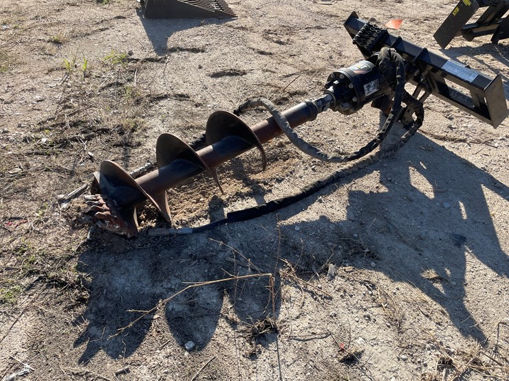 caterpillar-18-image-3