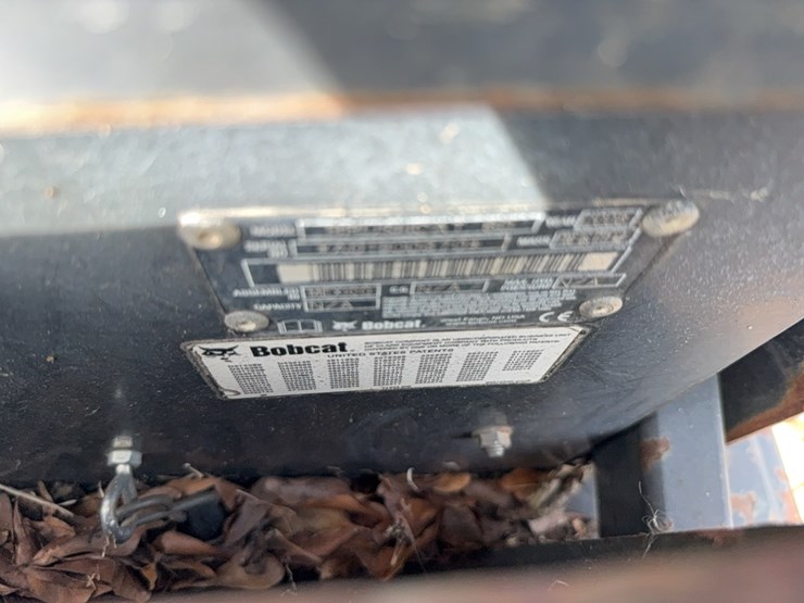 2008-caterpillar-60-image-20