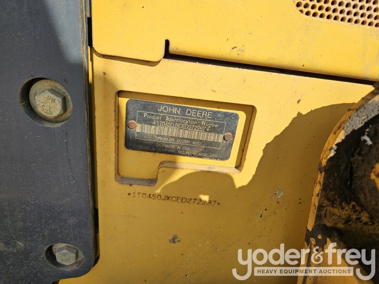 2015-deere-450j-image-37