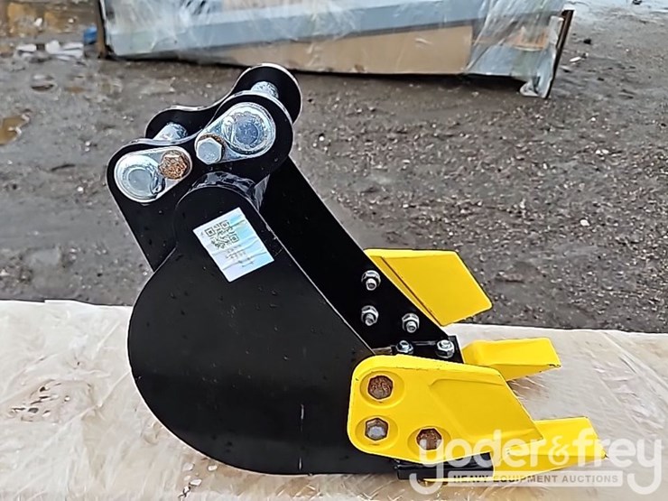 unused-ir-8"-toothed-bucket-to-suit-mini-excavator-image-6