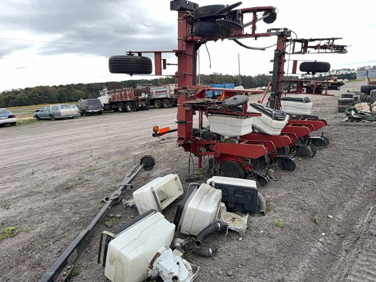 agco-white-8700-image-9