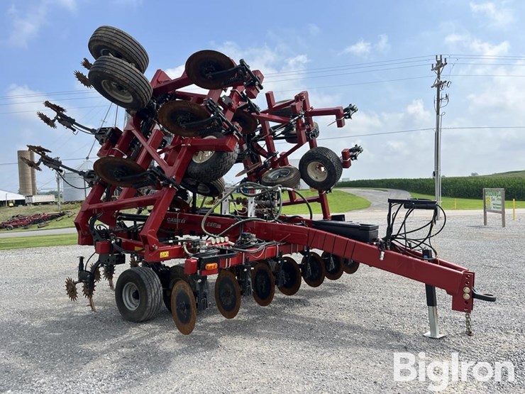 2022-case-ih-2022-image-3